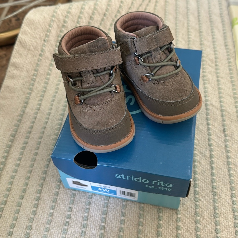 Stride rite shoes